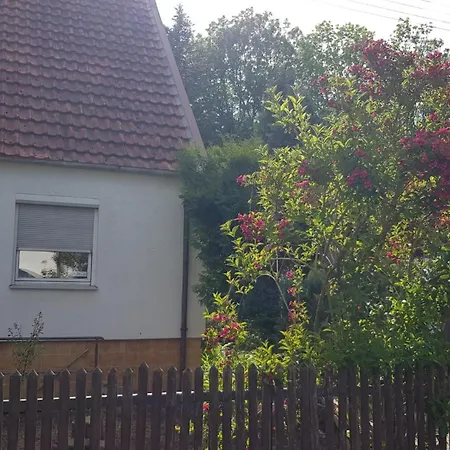 Privatunterkunft Haus Am Kuhsee *