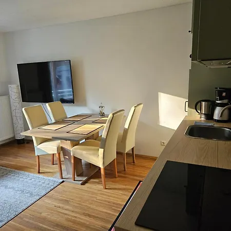 Haus Am Kuhsee Homestay Augsburg